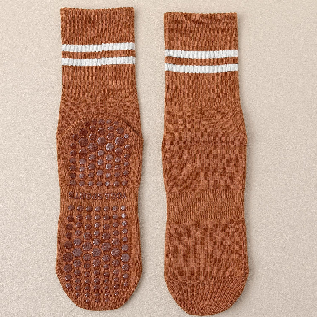 Non Slip Grip Yoga Socks - Brown