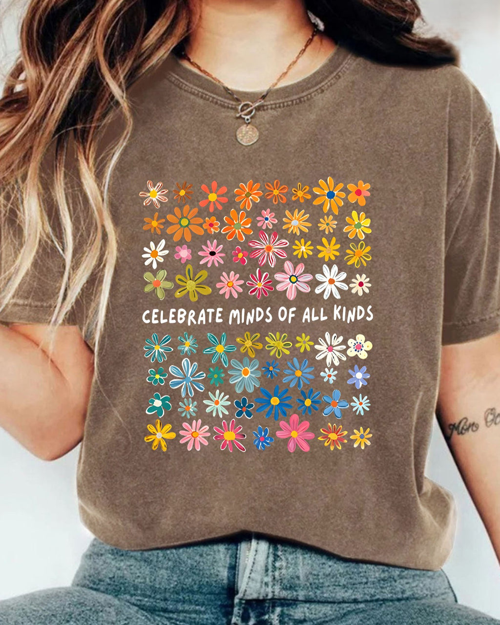 Ditsy Floral Grid Short Sleeve Tee - Coffee