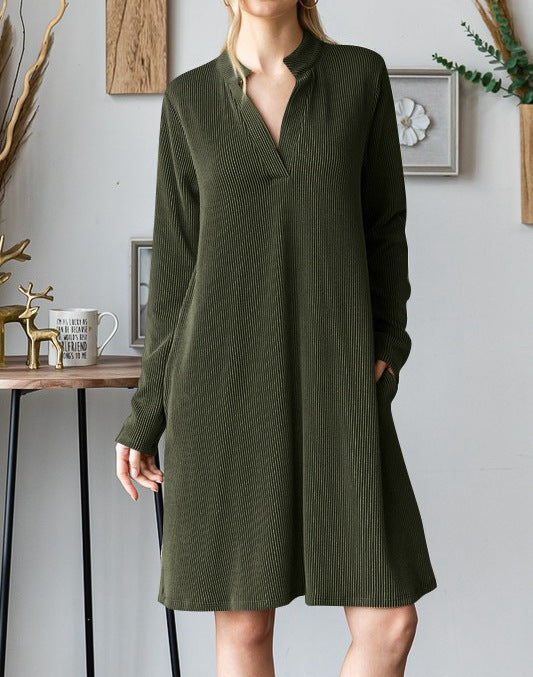 Split Neck Pocket Swing Dress - Green - 1