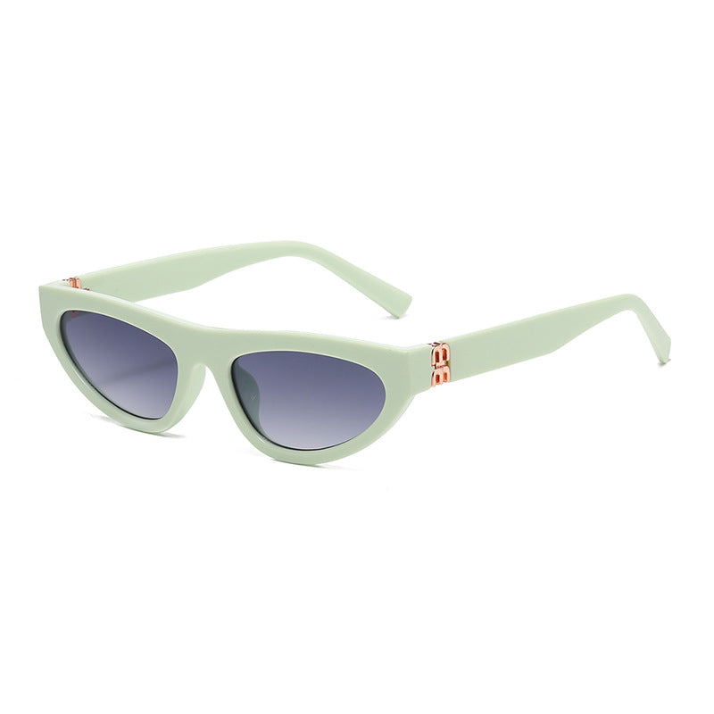 Small Frame Cat Eye Retro Sunglasses - Color_4