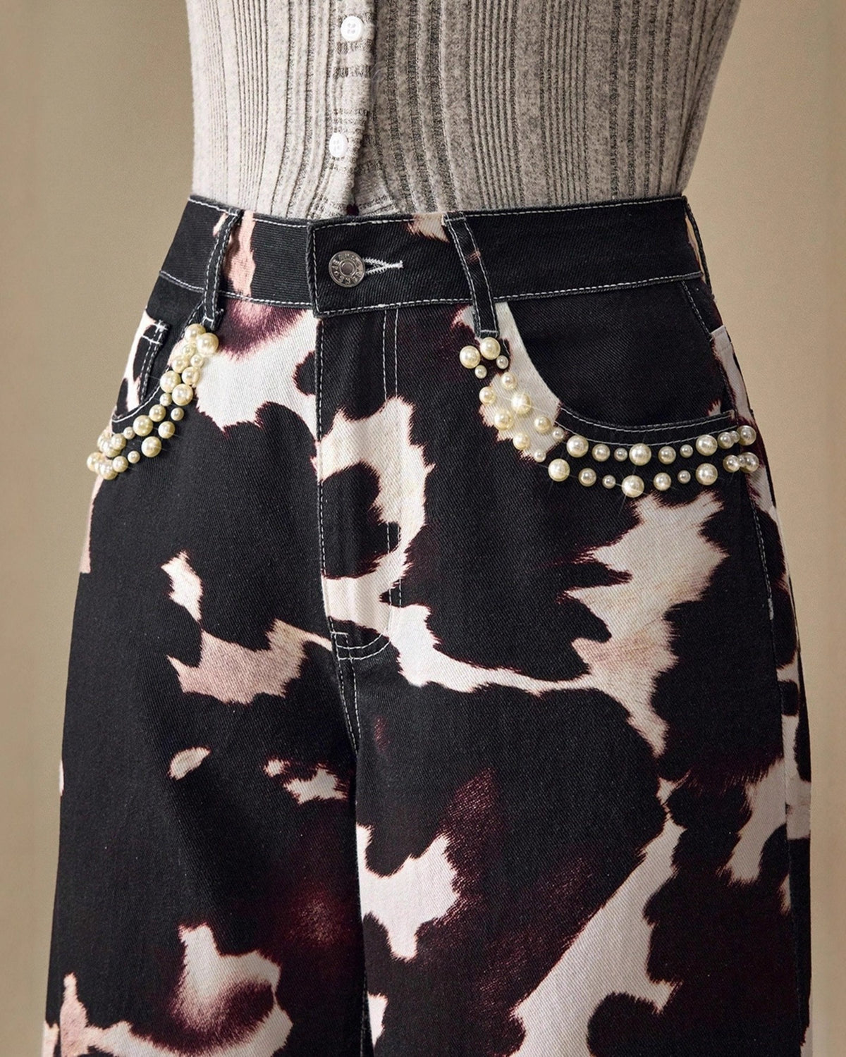 Western Cowhide Print Baggy Jeans With Pearl Detail - Color - 4