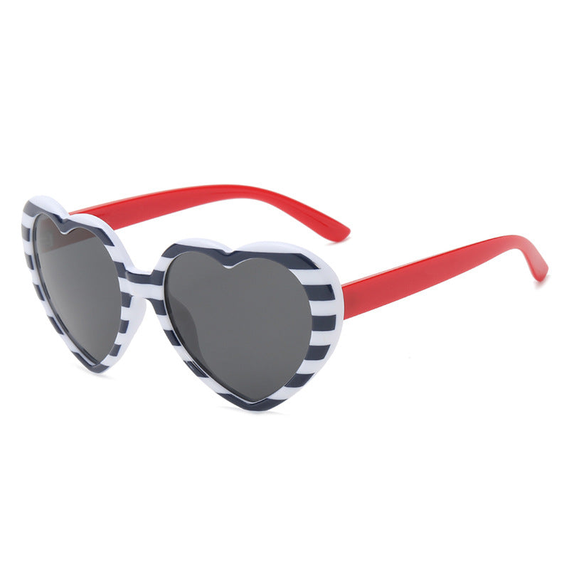 Retro Heart Shape Frame Sunglasses - C9