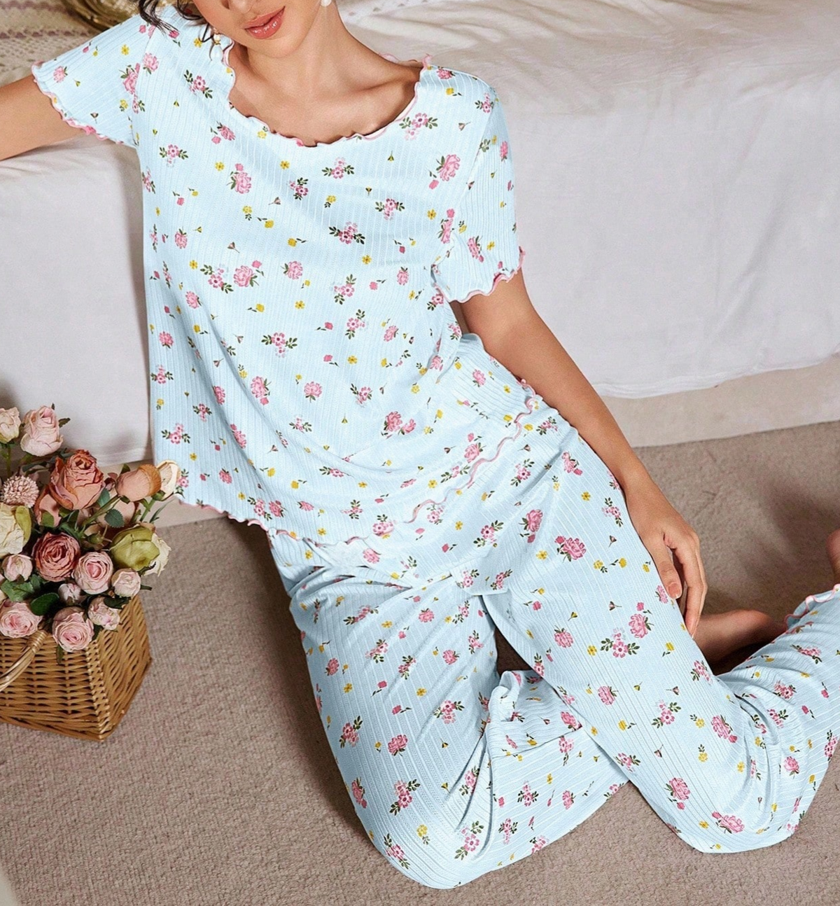 Ditsy Floral Scalloped Short Sleeve Pajama Set - Blue