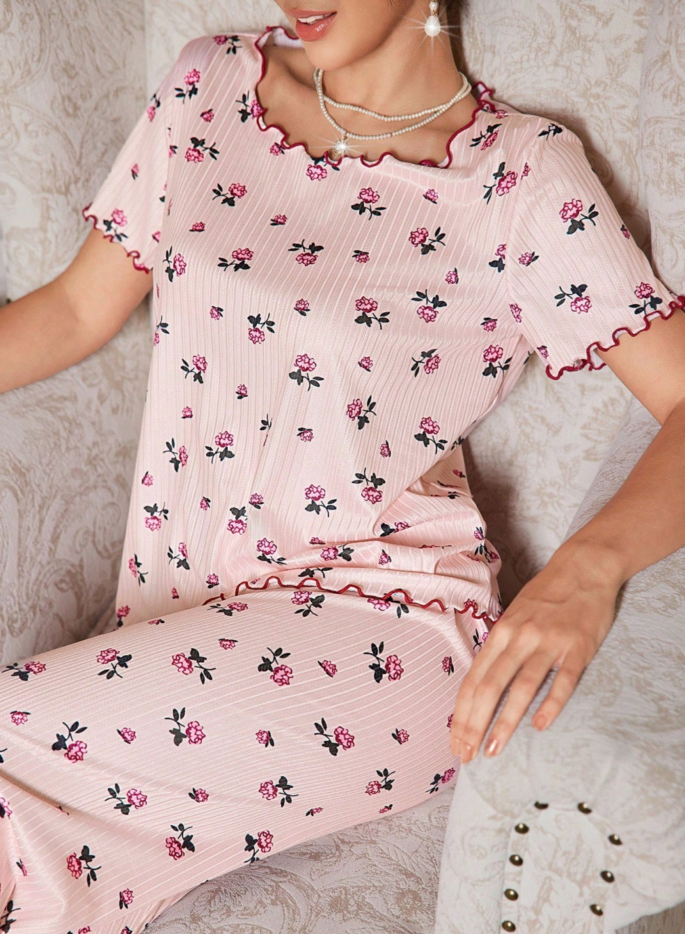 Ditsy Floral Scalloped Short Sleeve Pajama Set - Pink - 1