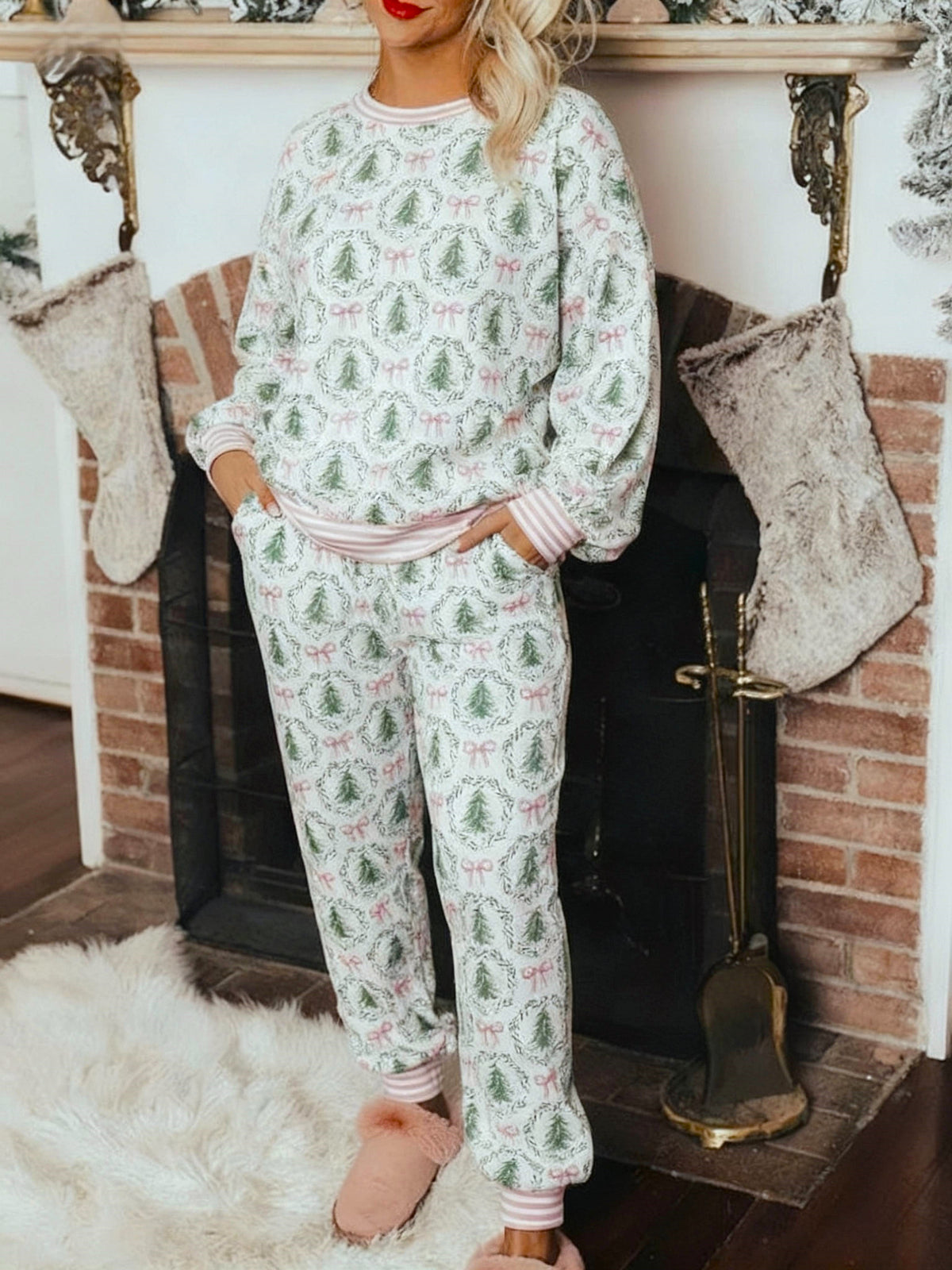 Christmas Tree Print Lounge Set With Striped Trim - Pink
