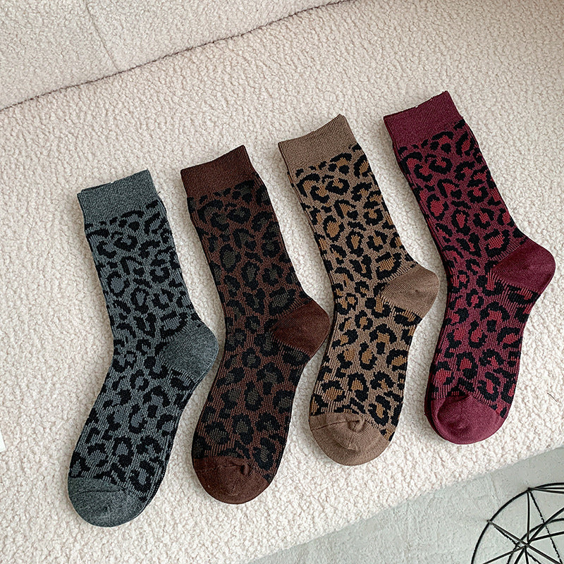 Leopard Print Ribbed Crew Socks - WineRed