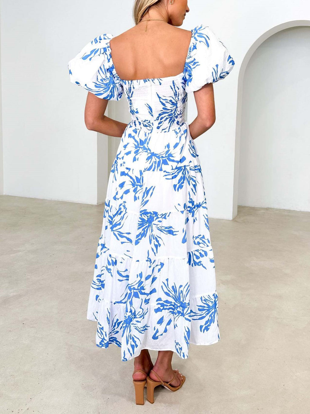 Sweetheart Cutout Puff Sleeve Floral Maxi Dress - BlueWhite - 1
