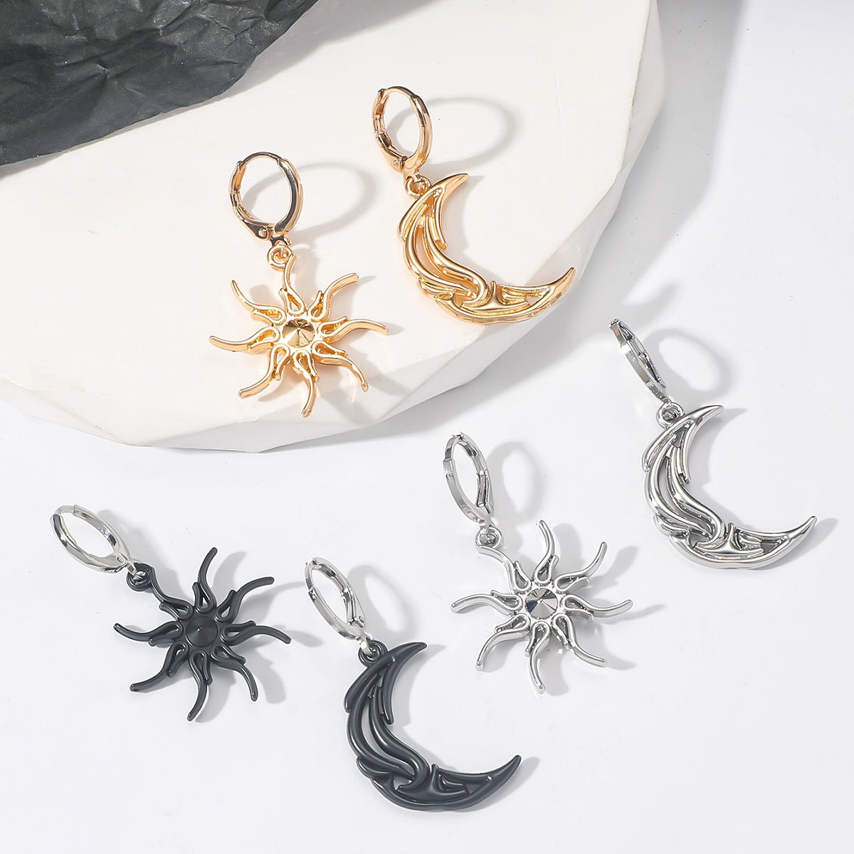 Asymmetric Sun And Moon Drop Earrings - view 2