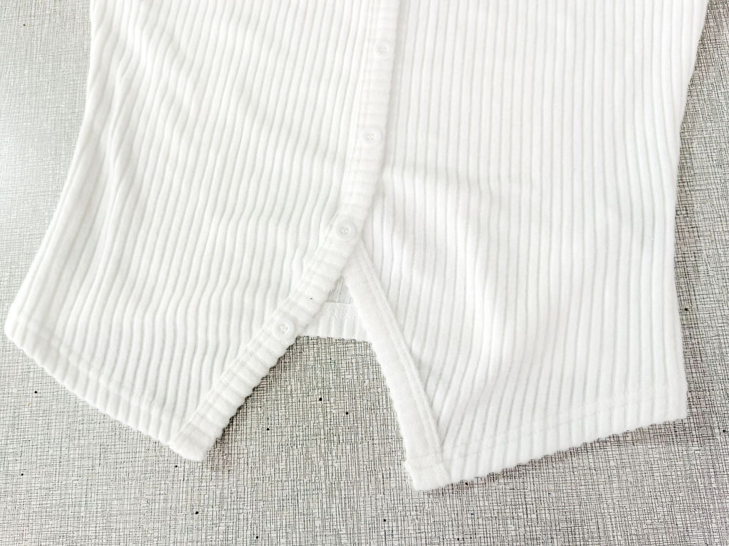 Ribbed Button Front Sleeveless Tank Top - white - 4