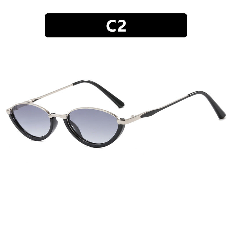 Small Frame Metal Cat Eye Sunglasses - Sliver