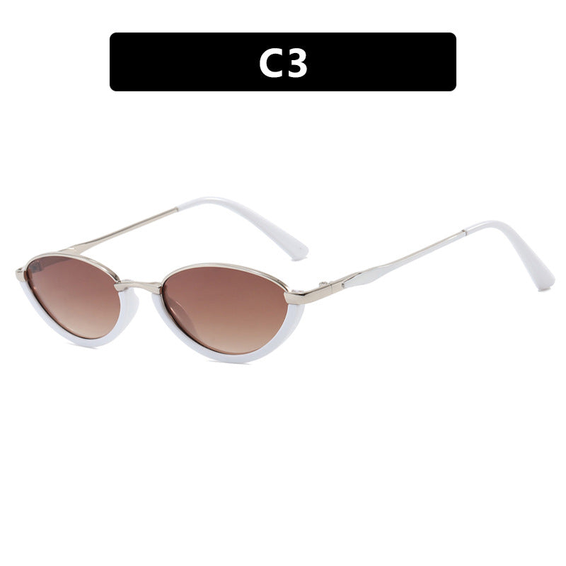 Small Frame Metal Cat Eye Sunglasses - White