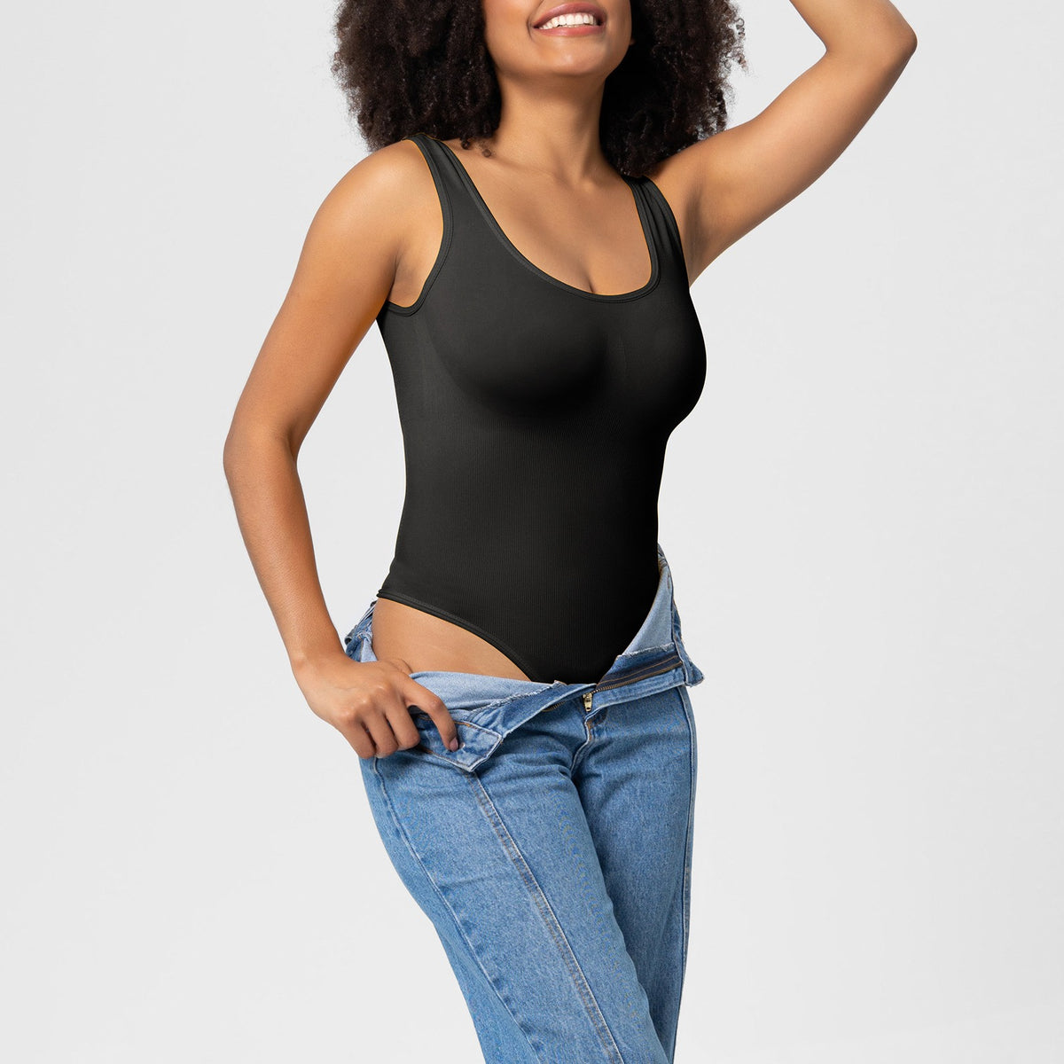 Seamless Sculpting Scoop Neck Thong Bodysuit - Black Tank