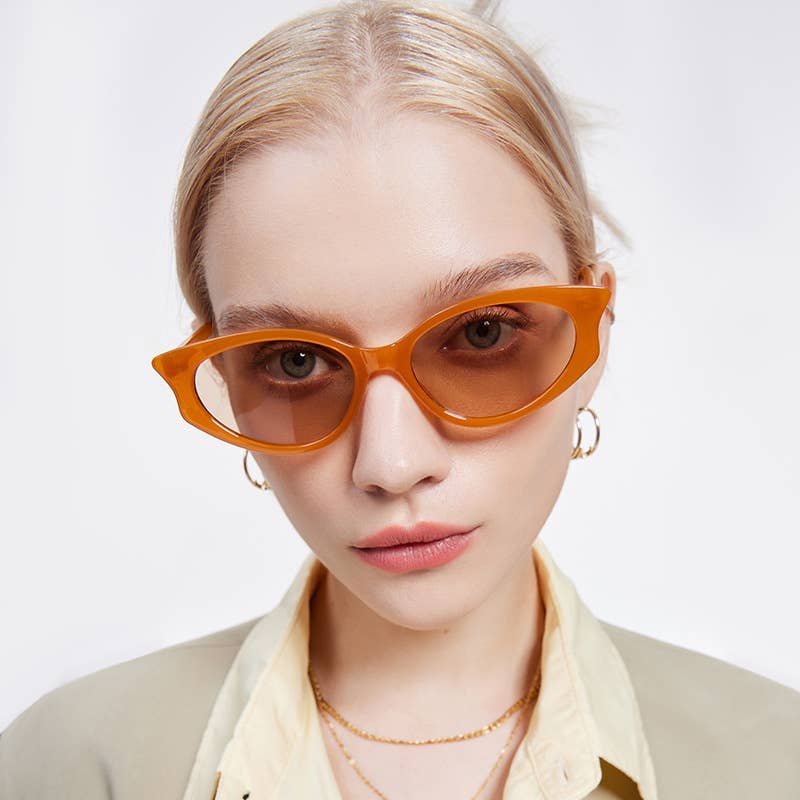 Small Angular Cat Eye Retro Sunglasses