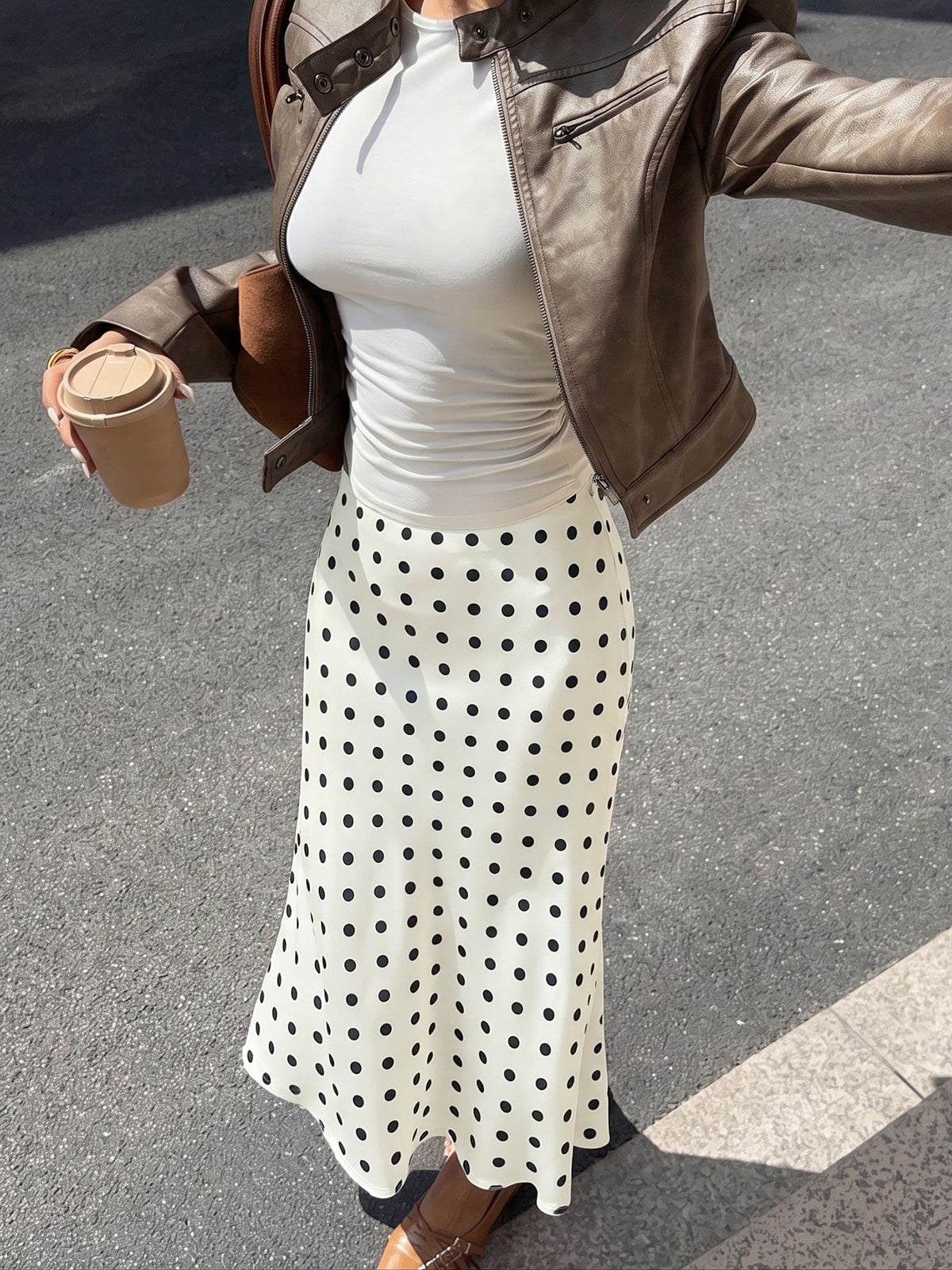 Dotted Fishtail Hem Maxi Skirt - Apricot - 3
