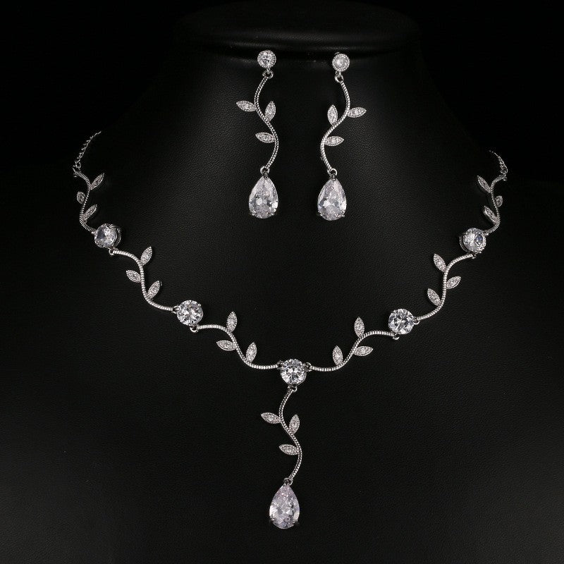 Leaf Vine Zirconia Teardrop Necklace And Earring Set - Silver