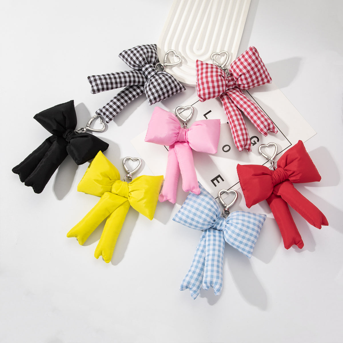 Padded Oversized Bow Keychain With Heart Ring