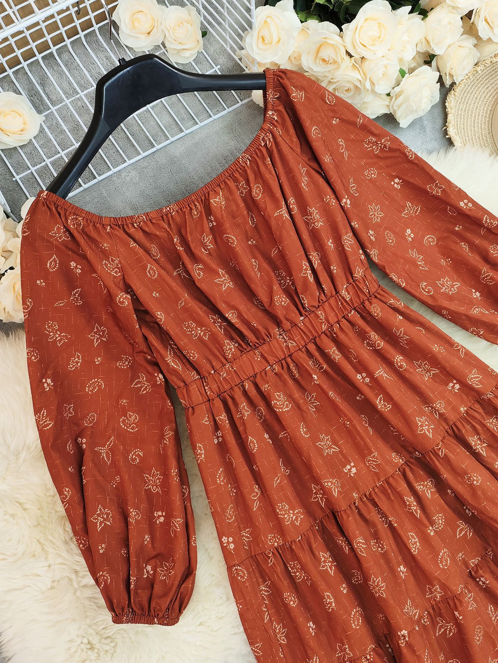 Ditsy Print Off Shoulder Tiered Maxi Dress - Brickred - 2