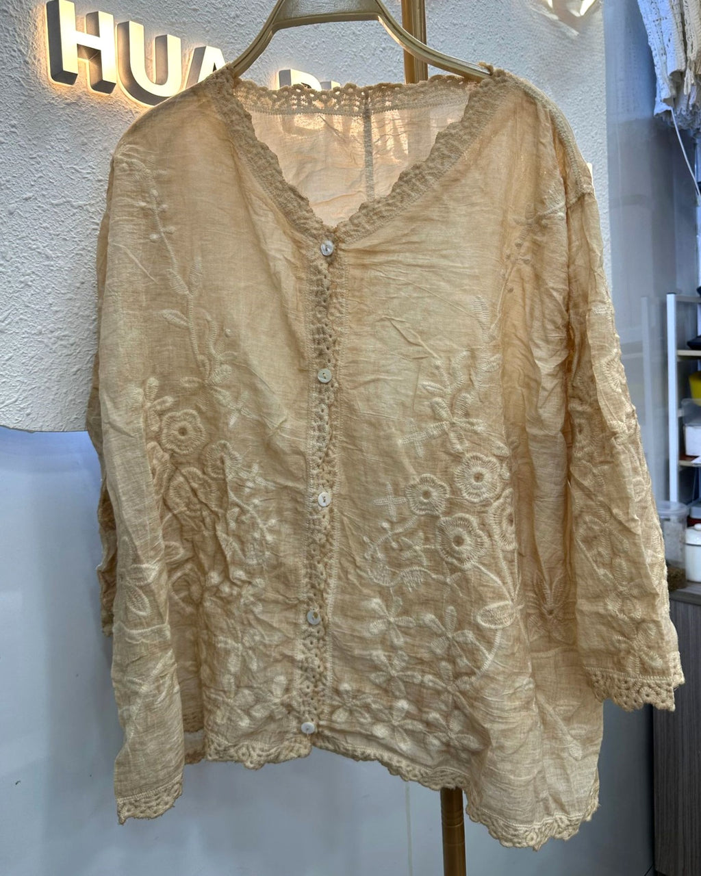 Crinkle Texture Floral Embroidered Button Blouse - Khaki