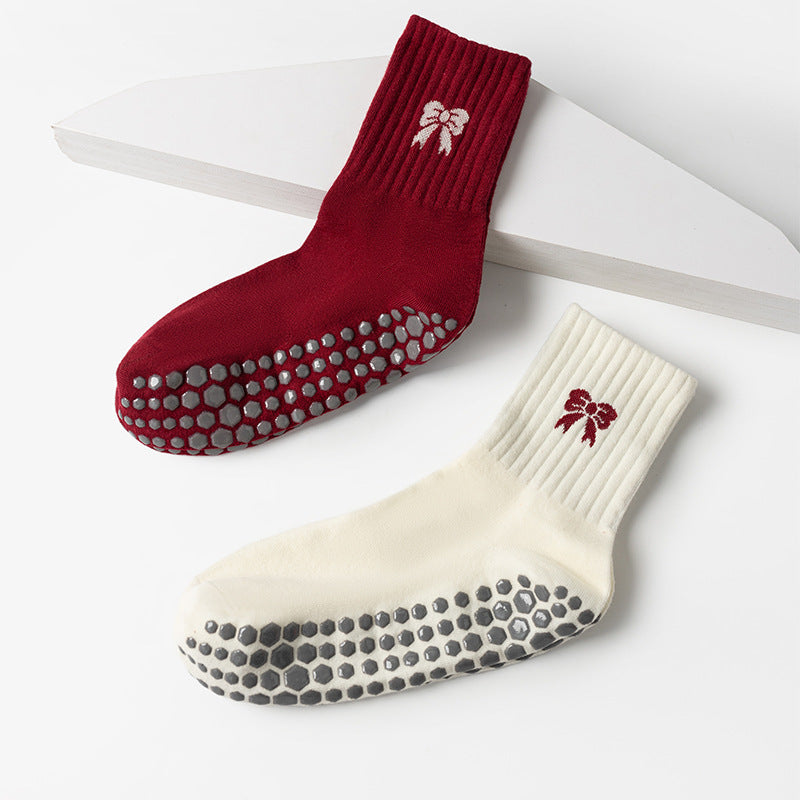 Embroidered Bow Crew Socks With Grips - Beige