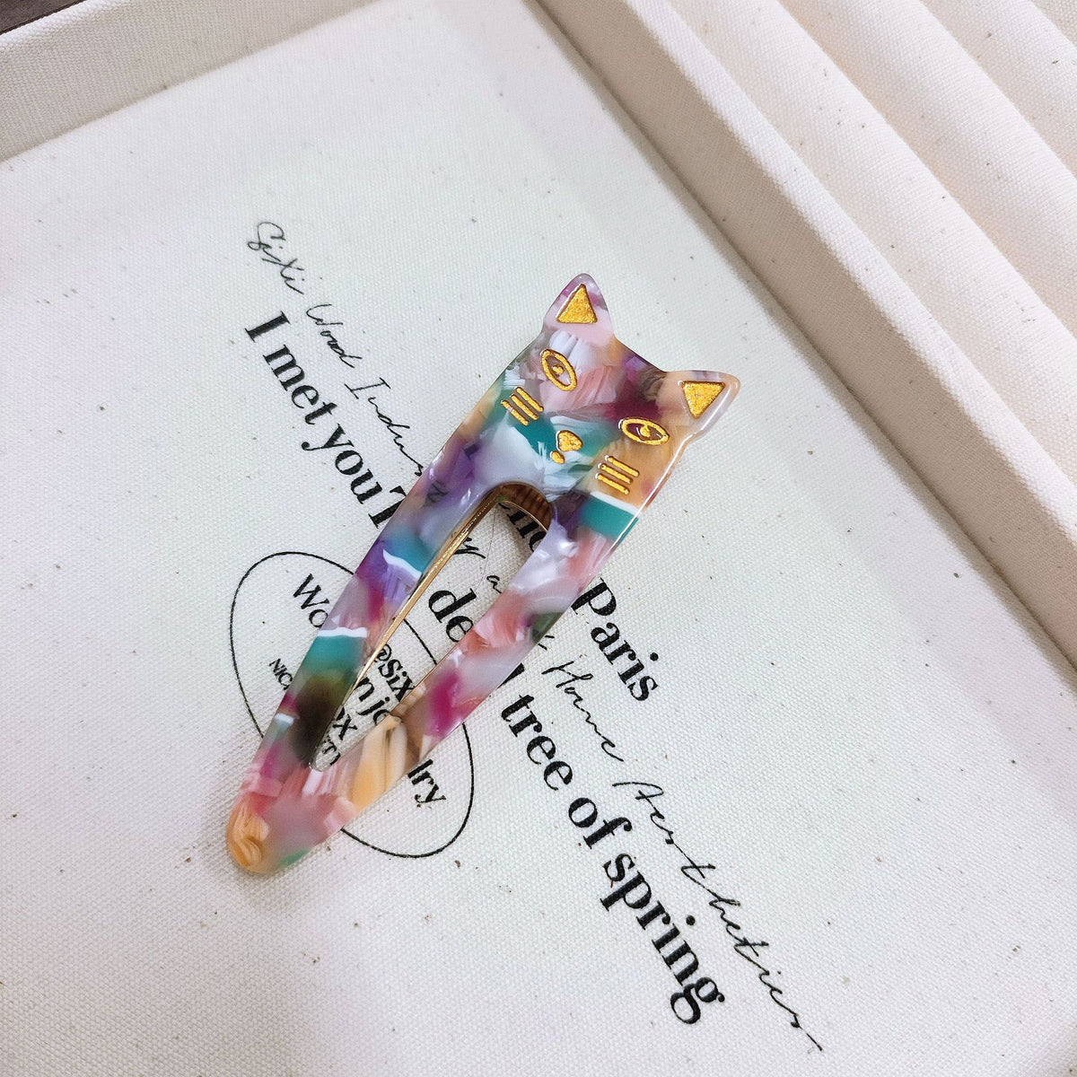 Cat Ear Snap Hair Clip in Marbled Acetate - Color_17