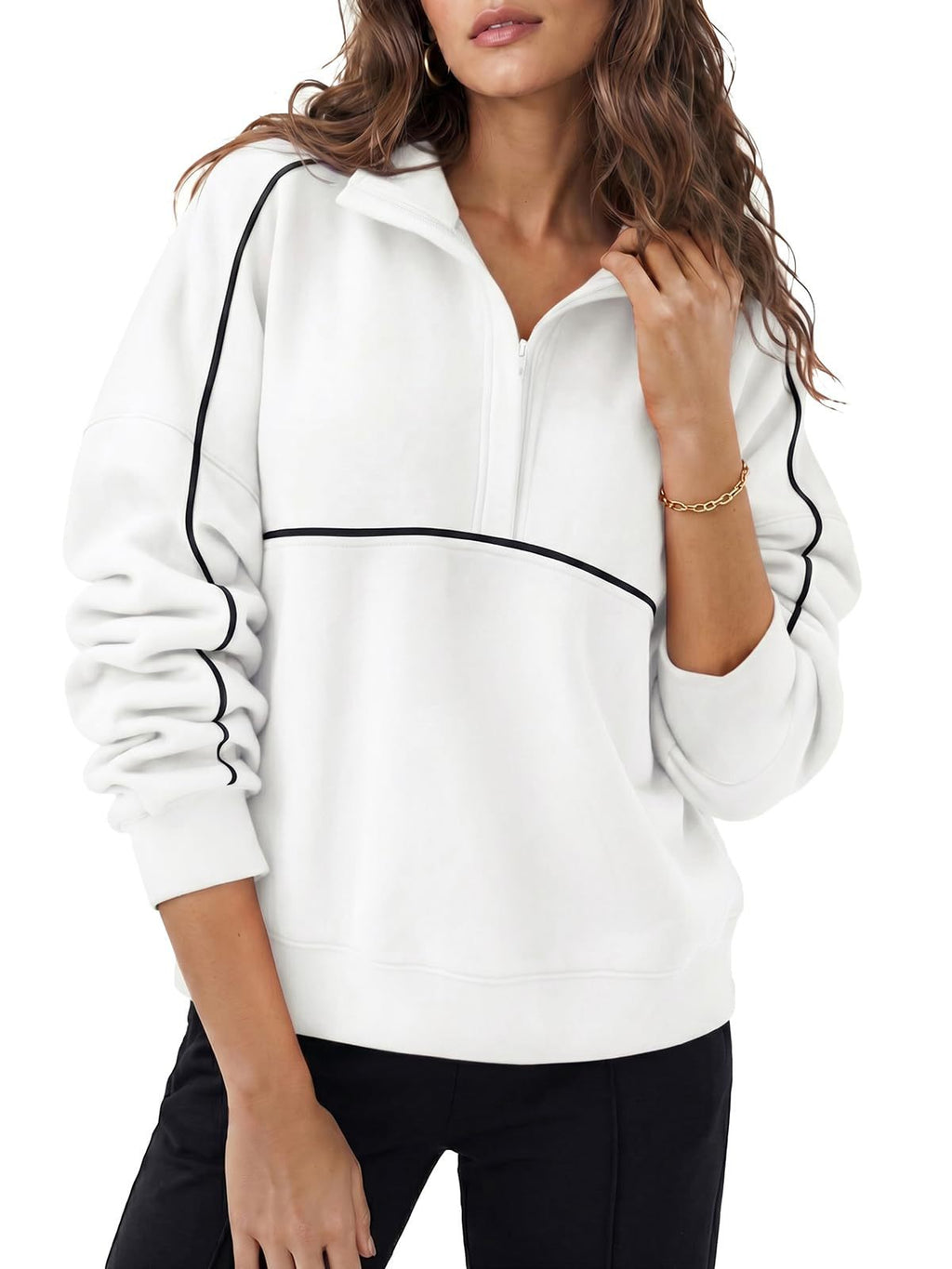 Half Zip Sweatshirt With Contrast Piping Trim - White