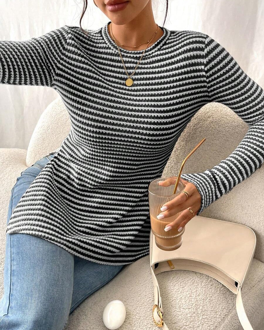 Textured Stripe Split Hem Long Sleeve Tee - Black