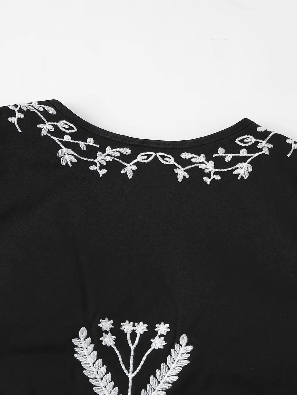 Floral Embroidered Tie Front Sleeveless Vest - Black - 8