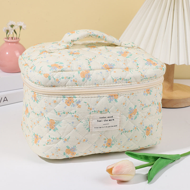 Quilted Cotton Toiletry Bag With Top Handle - C7