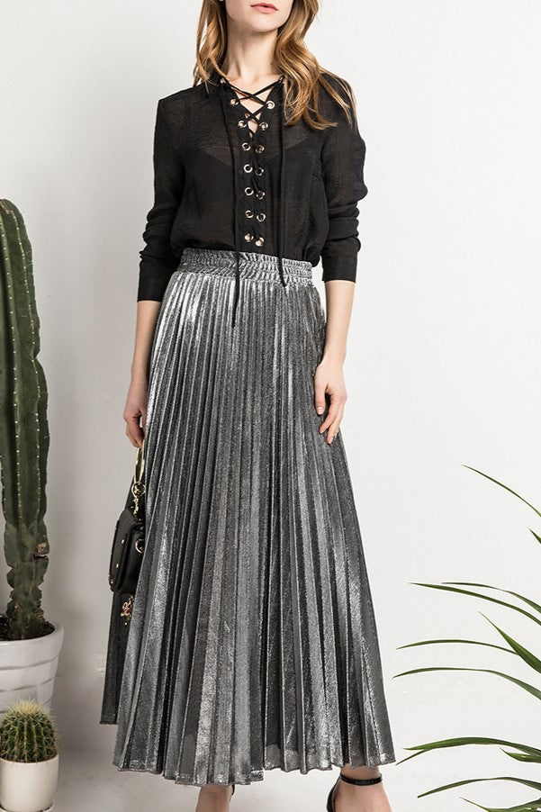 Metallic Pleated High Waist Maxi Skirt - Silver - 2