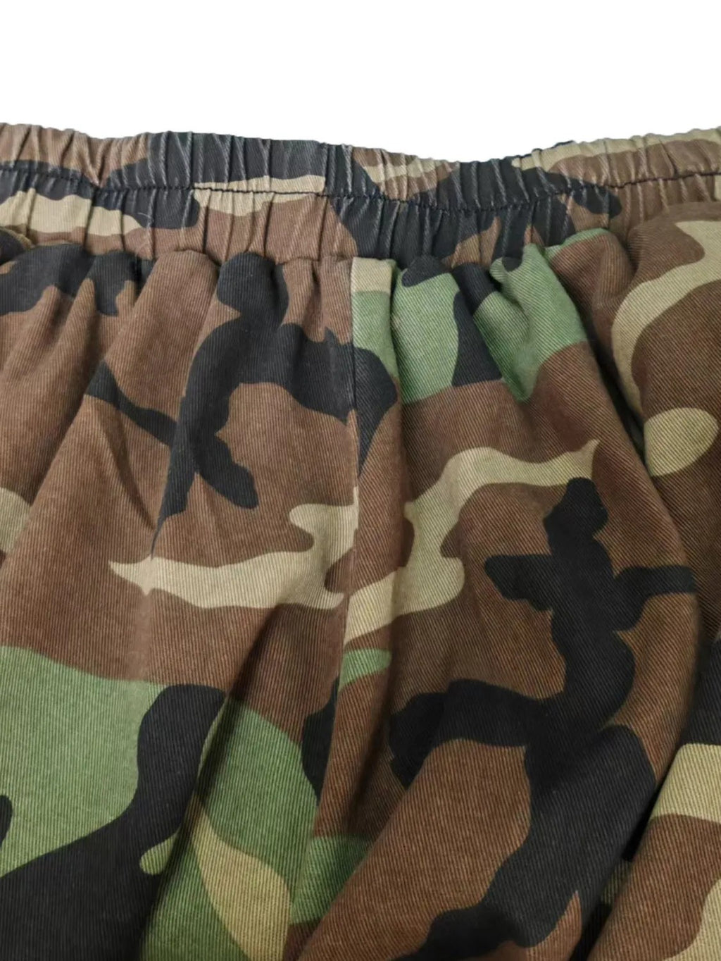 Gathered Cuff Cropped Pants In Bold Prints - Camo - 1