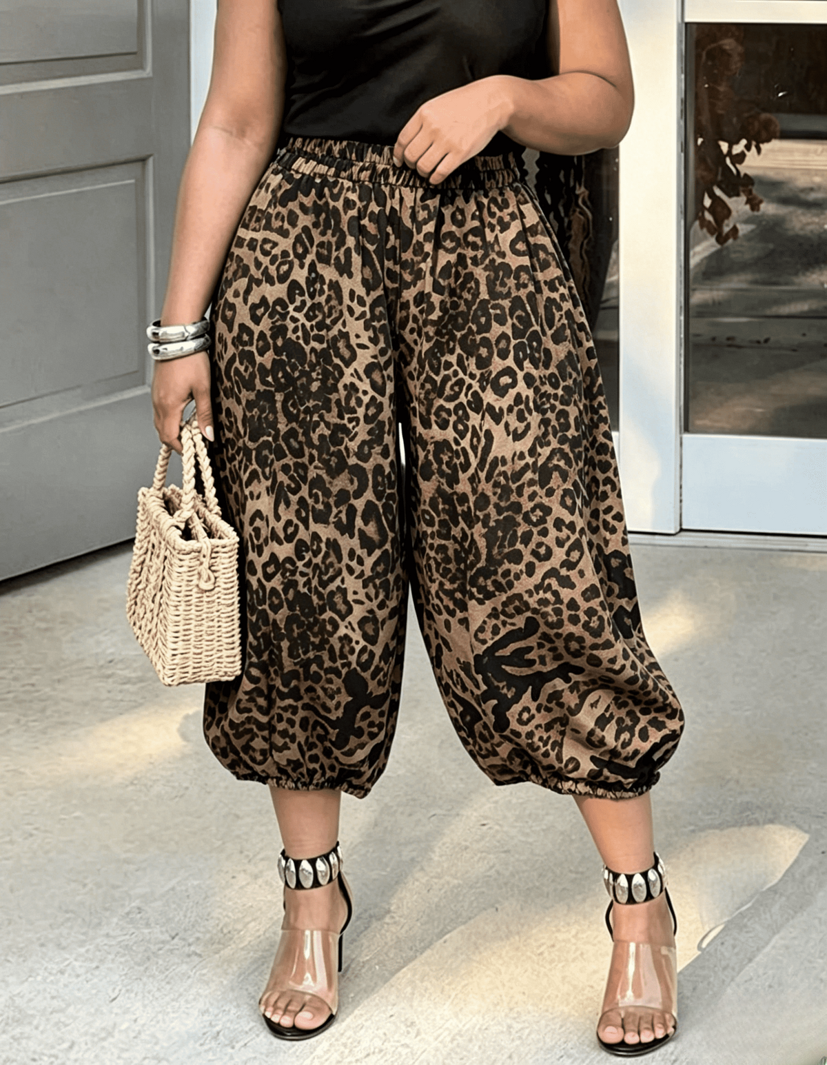 Gathered Cuff Cropped Pants In Bold Prints - Leopard