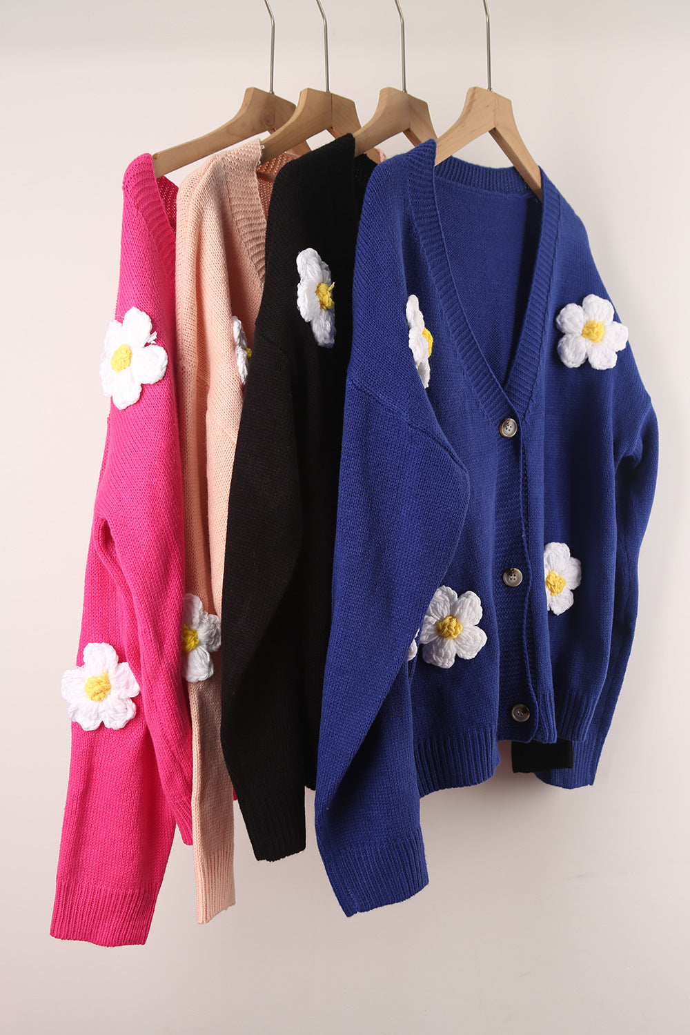 Applique Daisy V Neck Button Cardigan - RoyalBlue - 3