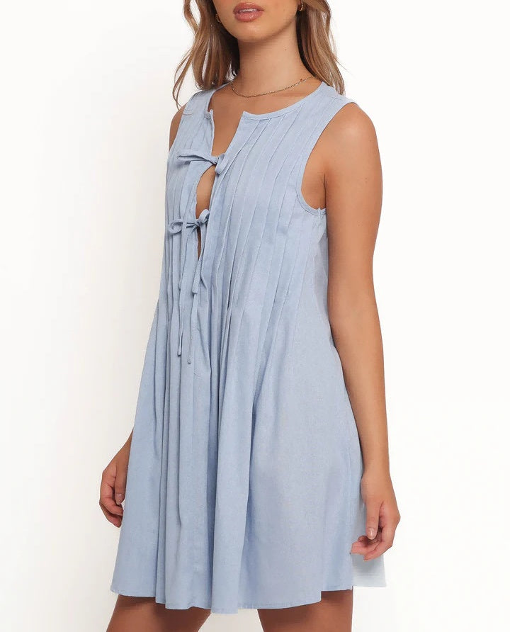 Sleeveless Tie Front Pintuck Swing Dress - blue