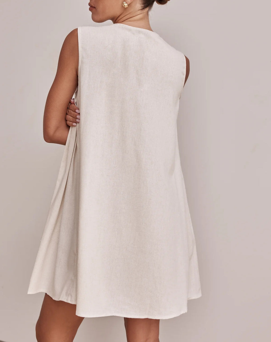 Sleeveless Tie Front Pintuck Swing Dress - view 2