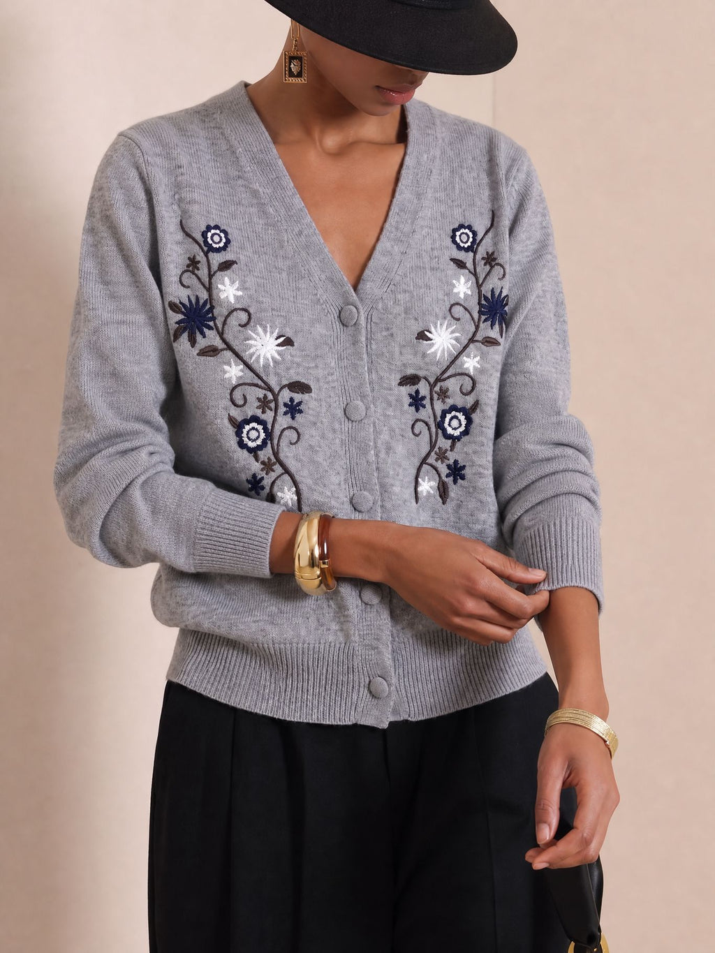 Daisy Embroidery V Neck Button Cardigan - Grey - 1