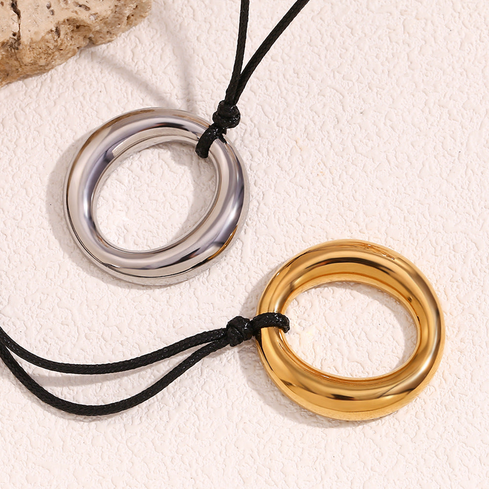 Interlocking Double Ring Cord Necklace - Gold - 3