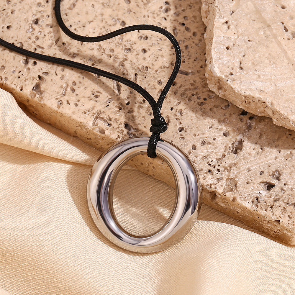Interlocking Double Ring Cord Necklace - Silvery