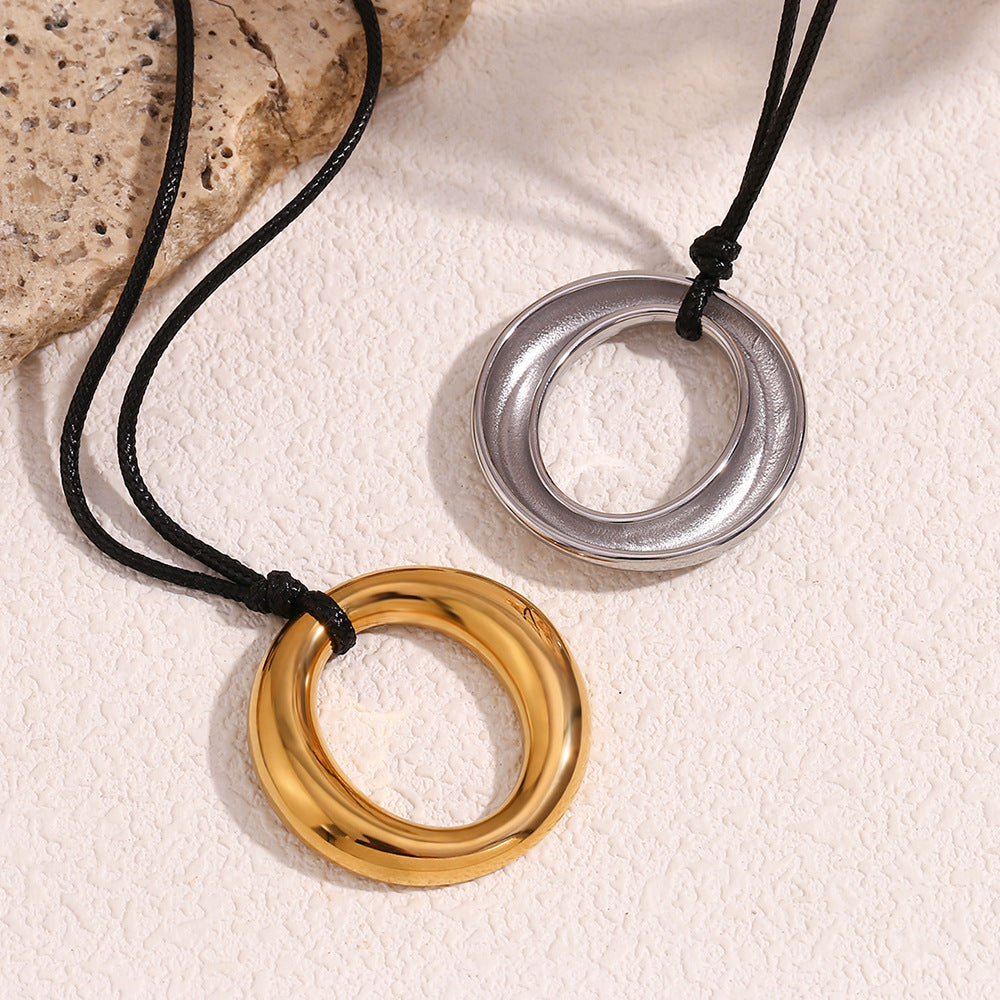 Interlocking Double Ring Cord Necklace - Silvery - 1