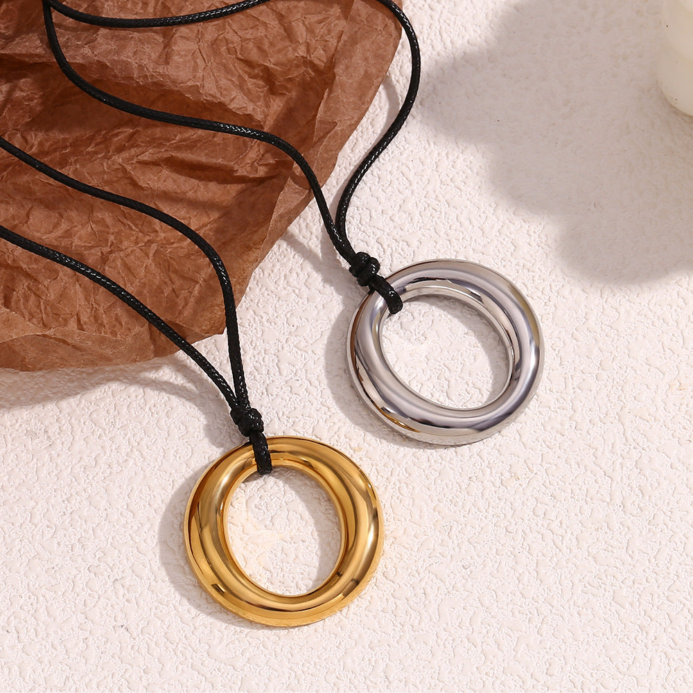 Interlocking Double Ring Cord Necklace - Silvery - 3