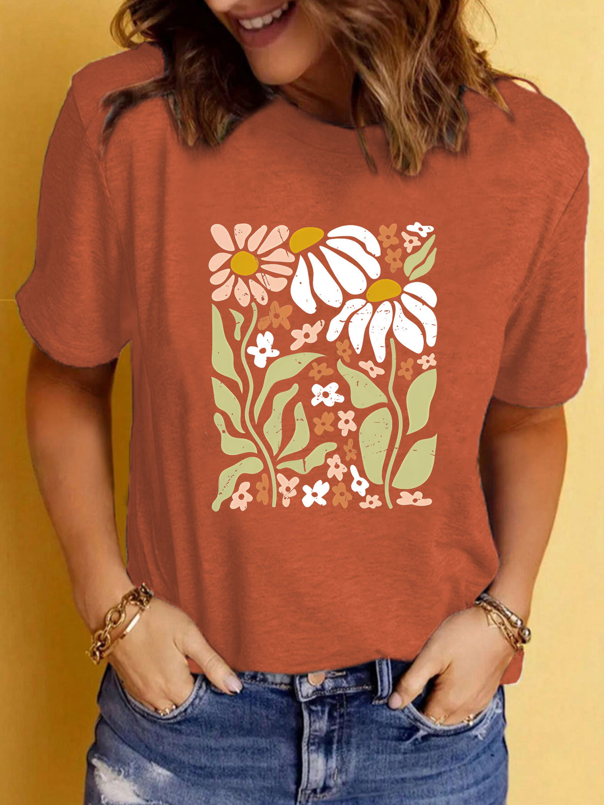 Botanical Daisy Print Relaxed Crewneck Tee - Rust