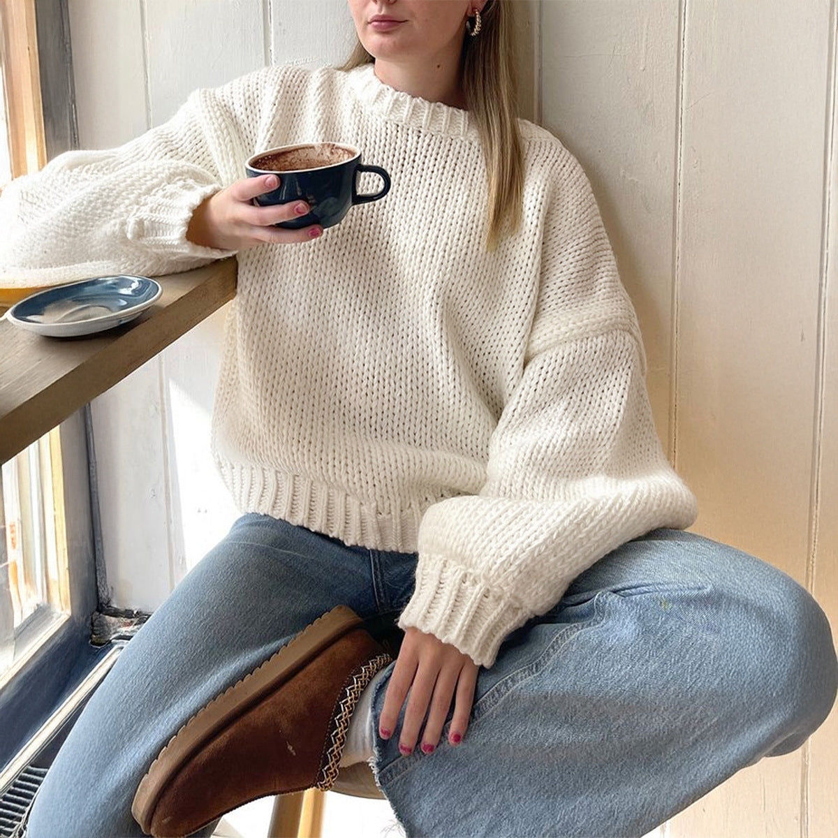 Oversized Chunky Balloon Sleeve Crewneck Sweater - White