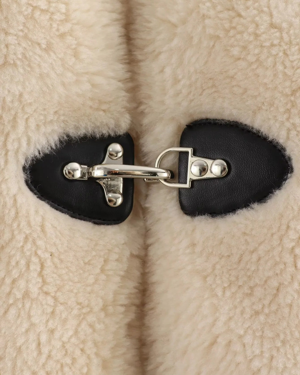 Cropped Teddy Fleece Toggle Front Jacket - Off-White - 2