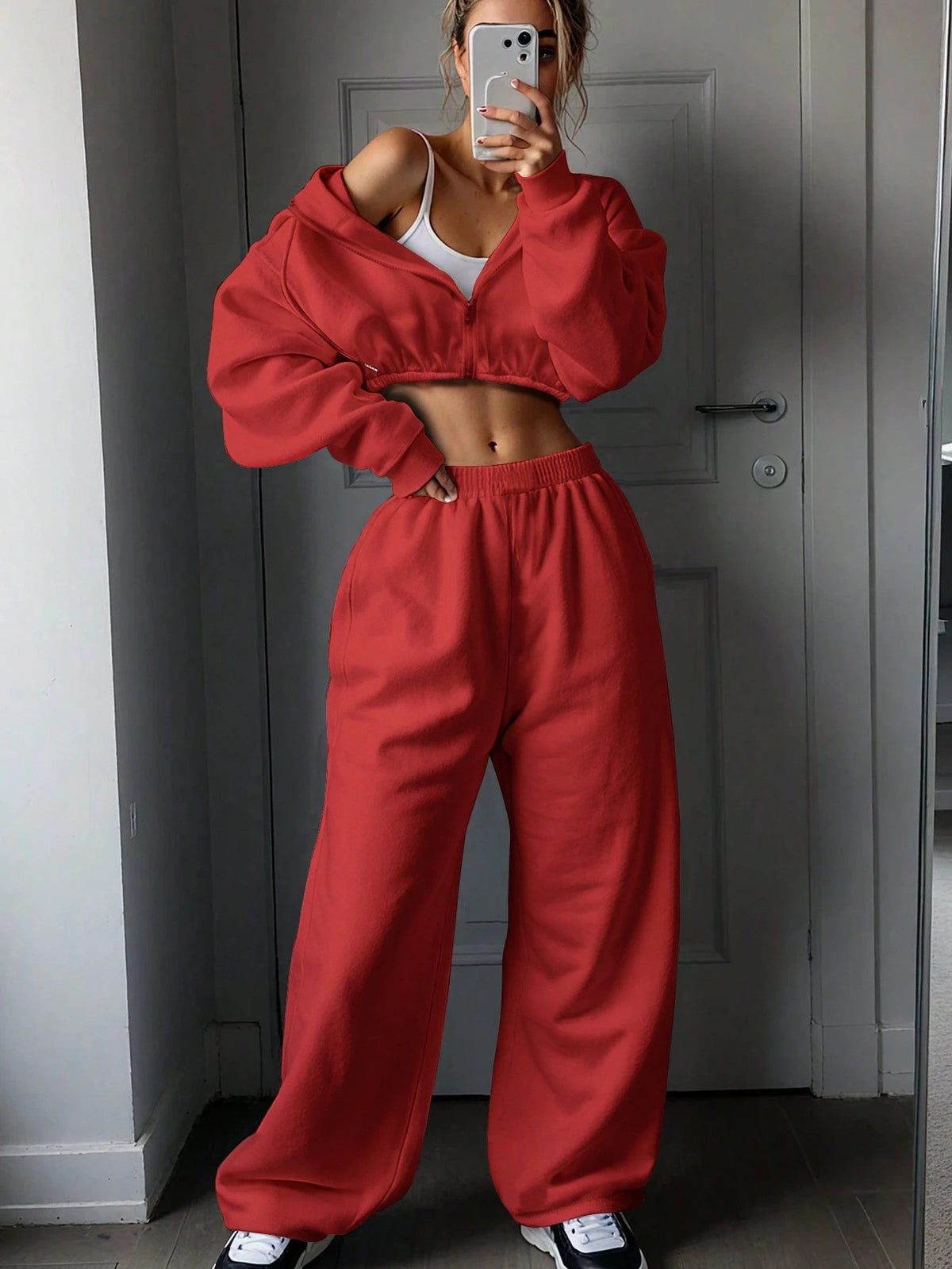 Cropped Zip Hoodie and Baggy Sweatpants Athletic Set