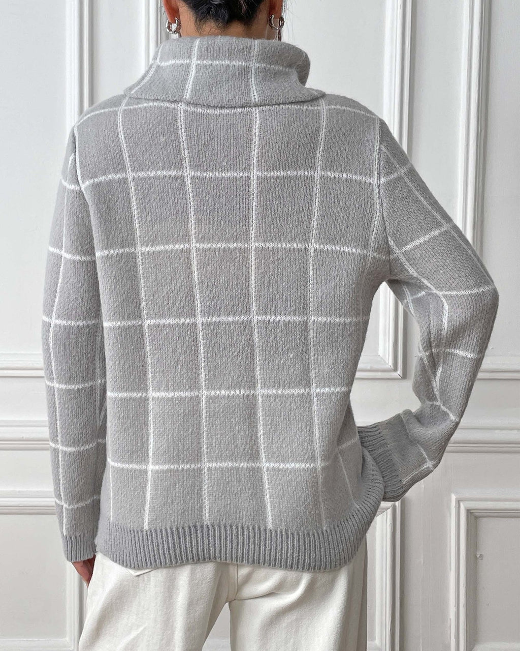Windowpane Check Turtleneck Knit Sweater - Grey - 2
