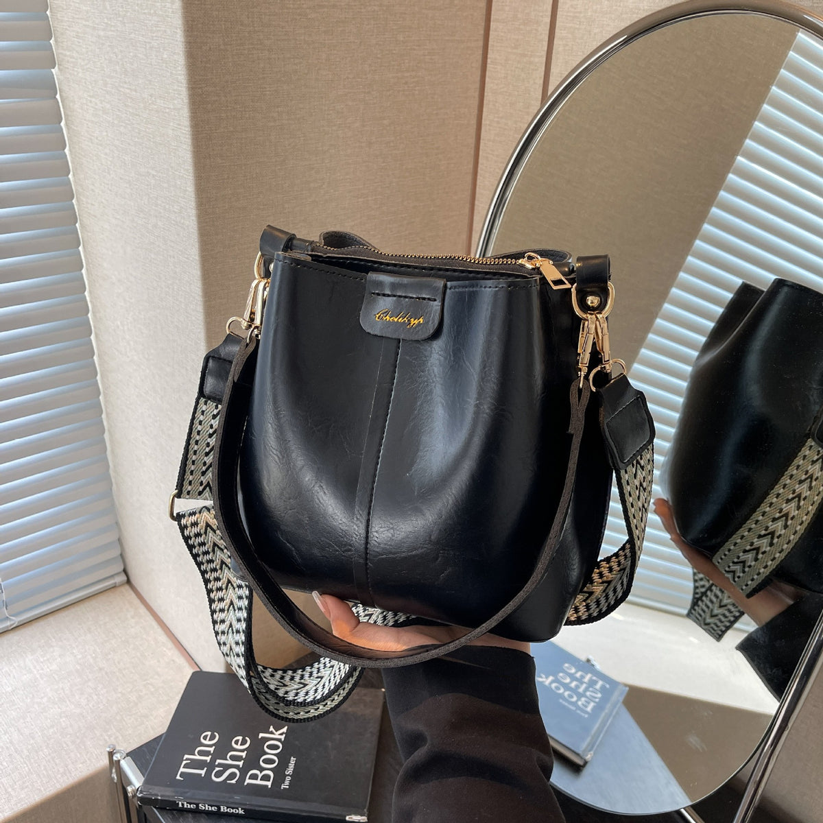 Vintage Faux Leather Bucket Bag with Woven Strap