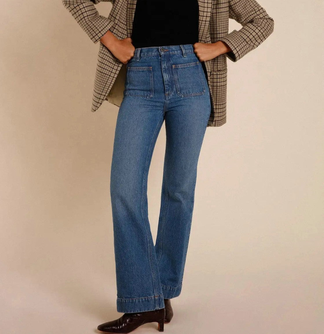 High Rise Patch Pocket Wide Leg Jeans - Blue