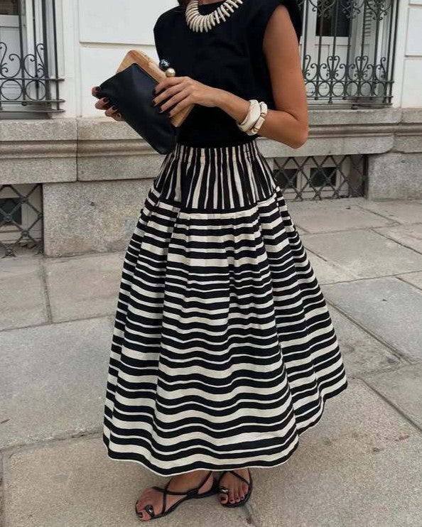Horizontal Stripe Gathered Full Midi Skirt - Black - 1