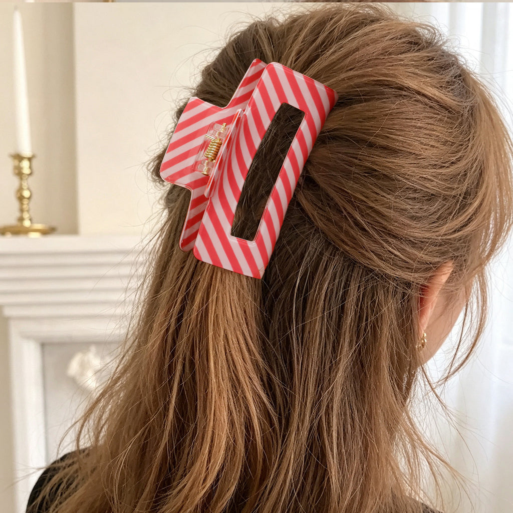 Diagonal Stripe Cutout Rectangle Claw Clip