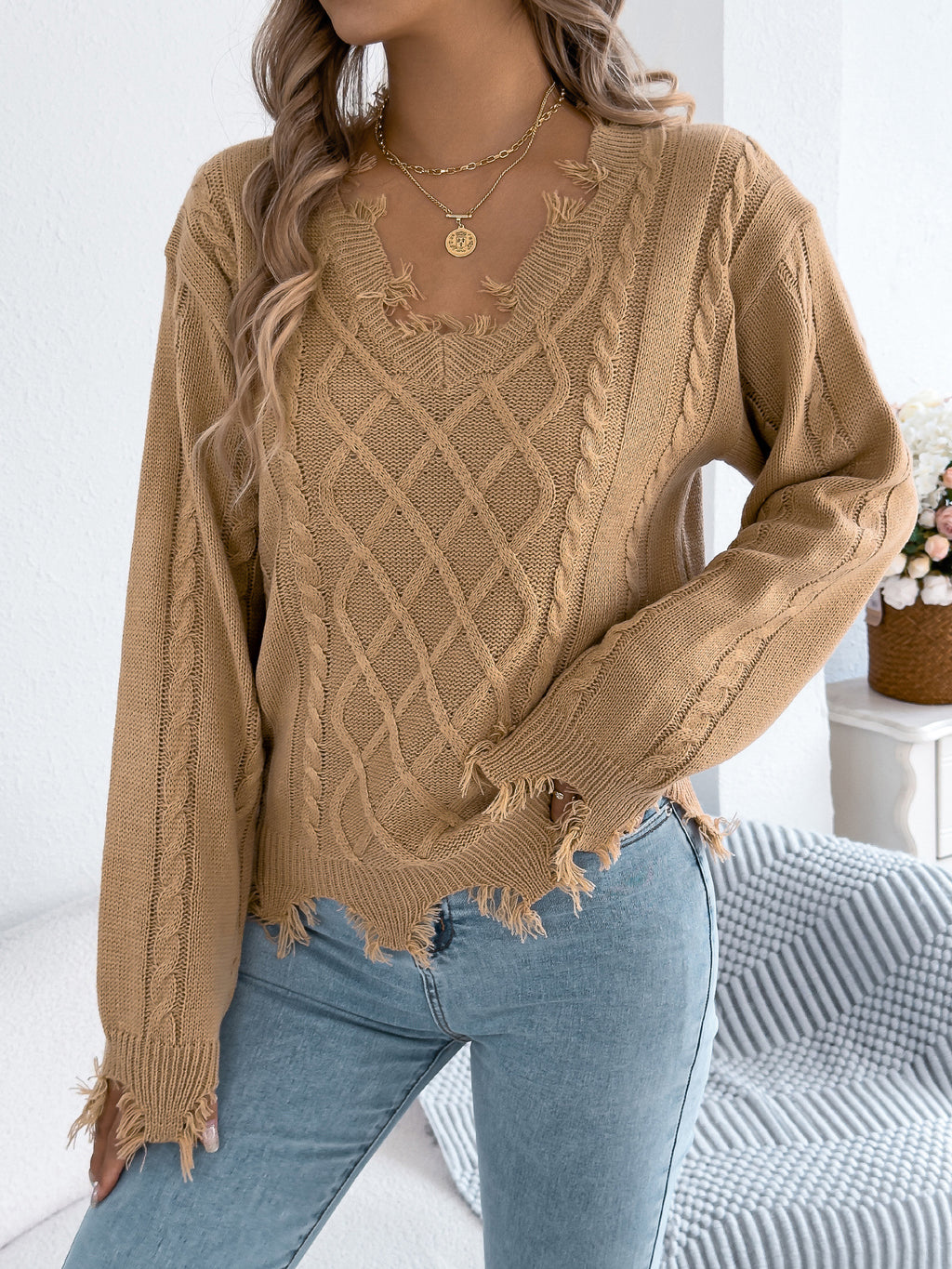 Distressed Frayed Hem V Neck Cable Sweater - Khaki