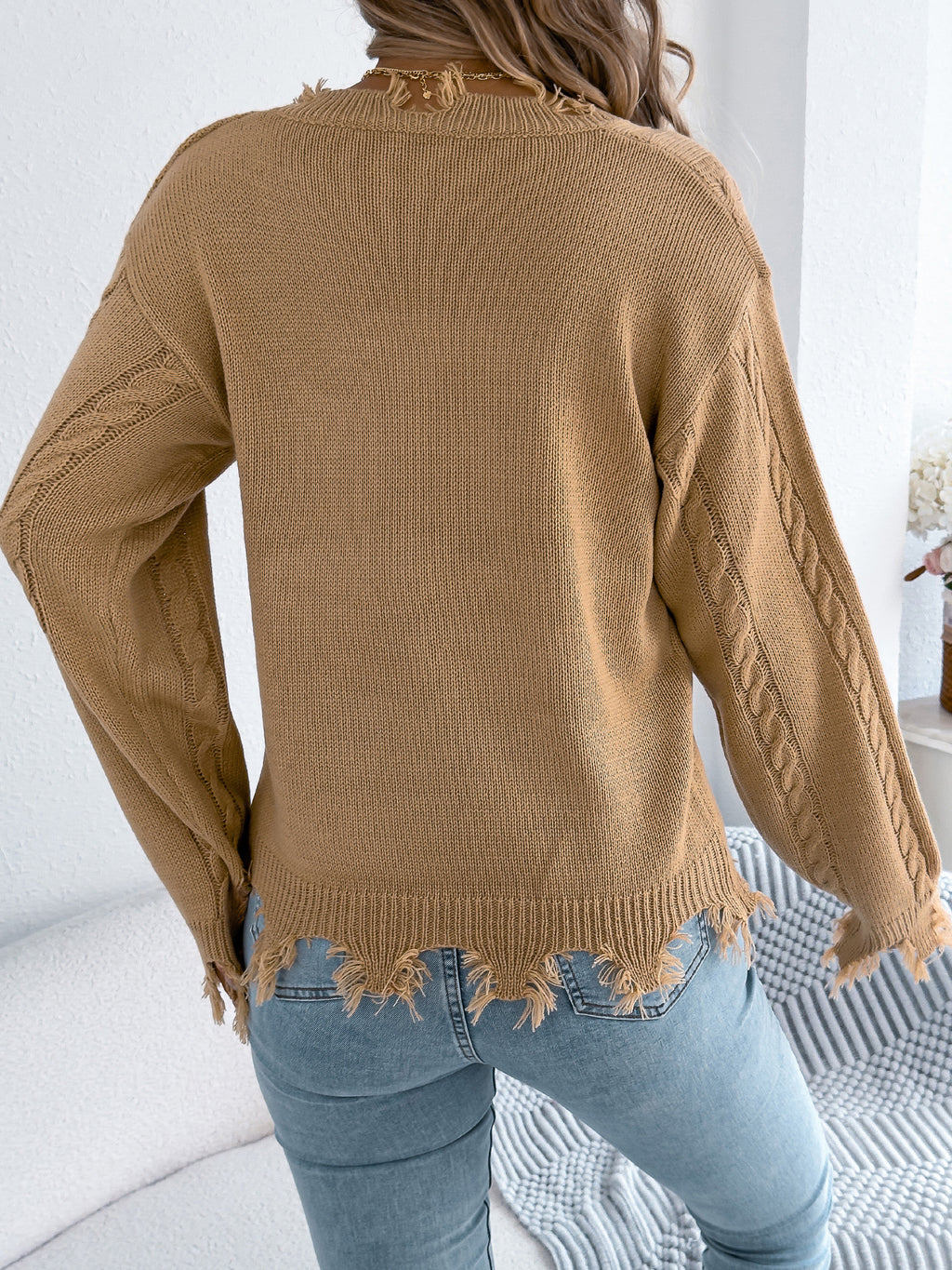 Distressed Frayed Hem V Neck Cable Sweater - Khaki - 1